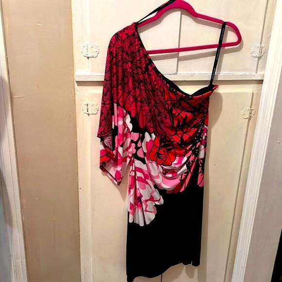NWOT Bisou Bisou Floral Print Cold Shoulder Dress Women’s 16 New Years Outfit?! - Picture 7 of 8